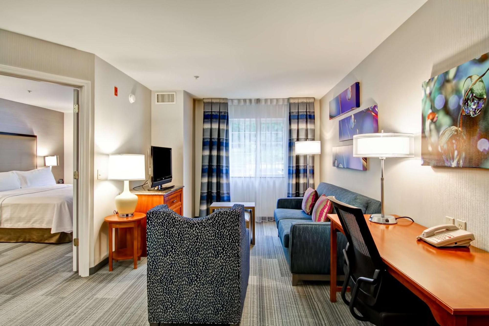 Homewood Suites By Hilton Stratford Esterno foto
