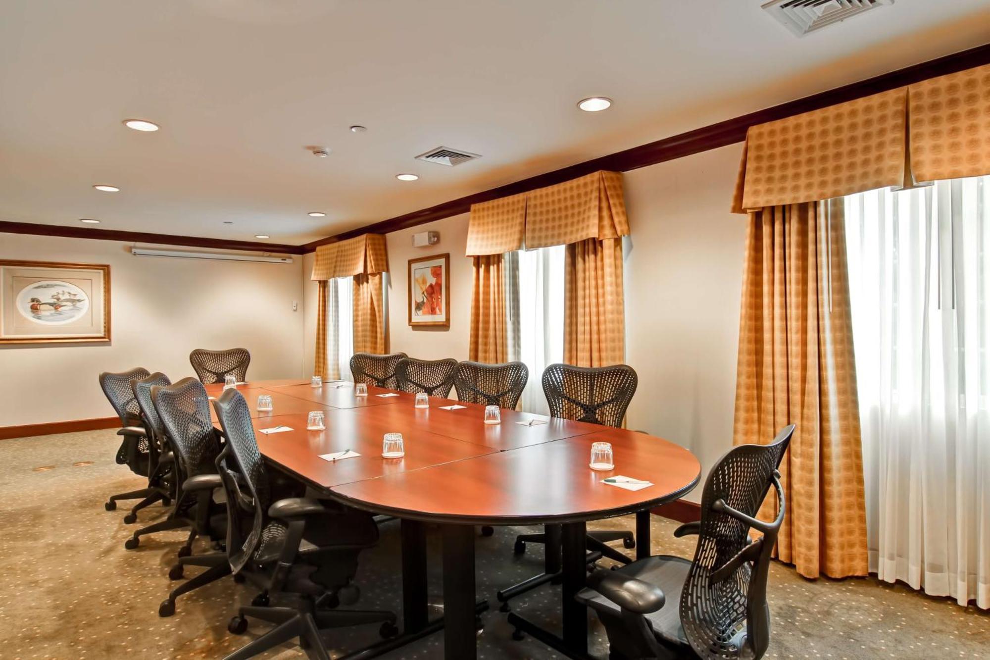 Homewood Suites By Hilton Stratford Esterno foto